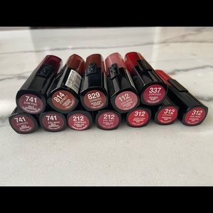 L’Oréal lipsticks